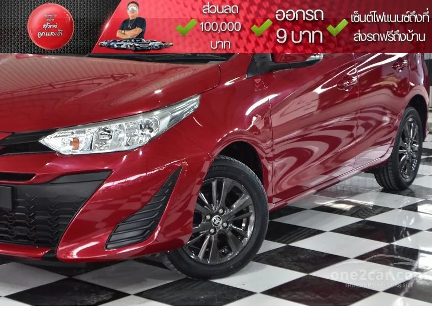 2019 Toyota YARIS E Hatchback