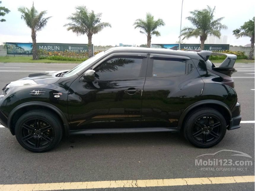 2011 Nissan Juke RX SUV