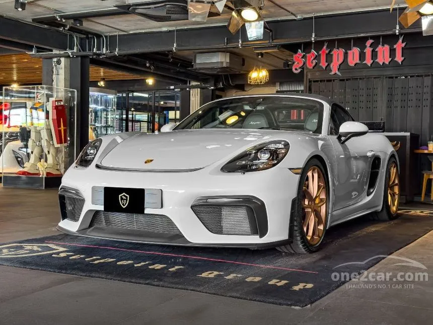 2022 Porsche 718 Spyder Convertible