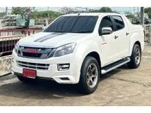 2015 Isuzu D-MAX 2.5 Cab-4 (ปี 11-17) X-Series Z Hi-Lander Pickup