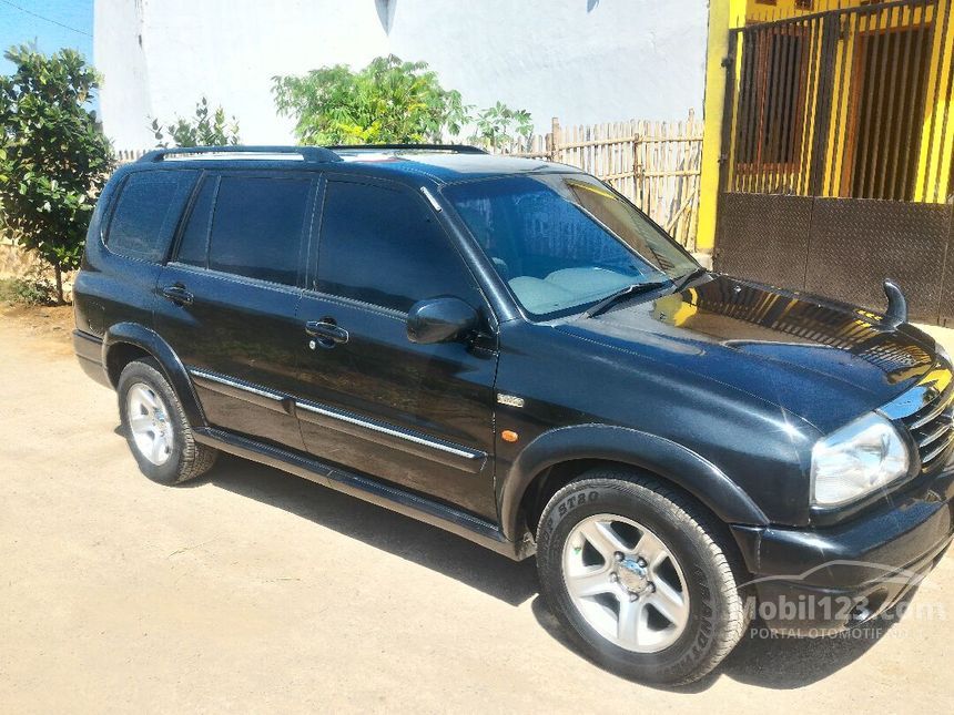 Jual Mobil Suzuki Grand Escudo 2005 XL-7 2.5 di Jawa Barat Jual Mobil Suzuki Grand Escudo 2005 XL-7 2.5 di Jawa Barat