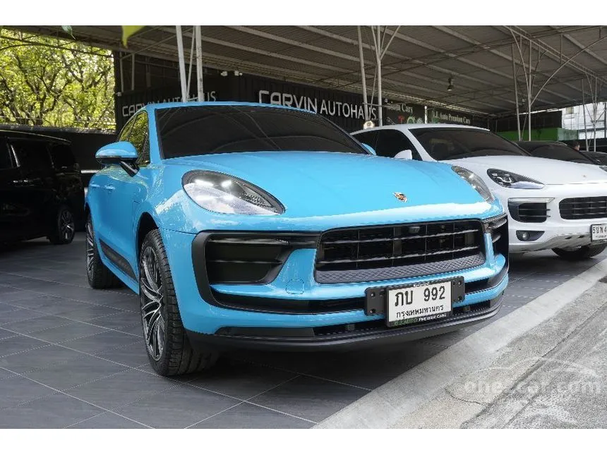 2024 Porsche MACAN SUV