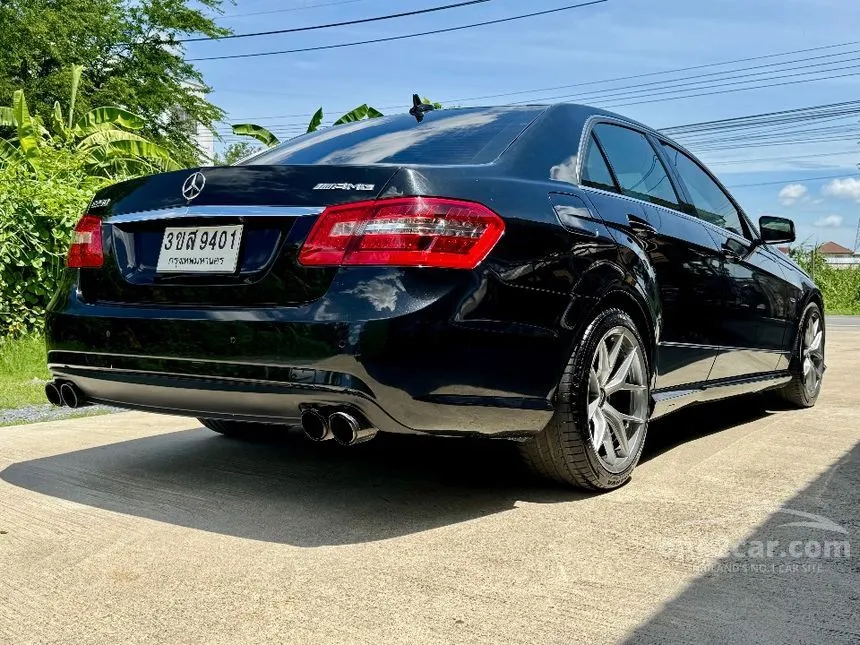 2011 Mercedes-Benz E250 Avantgarde CGI BlueEFFICIENCY Sedan