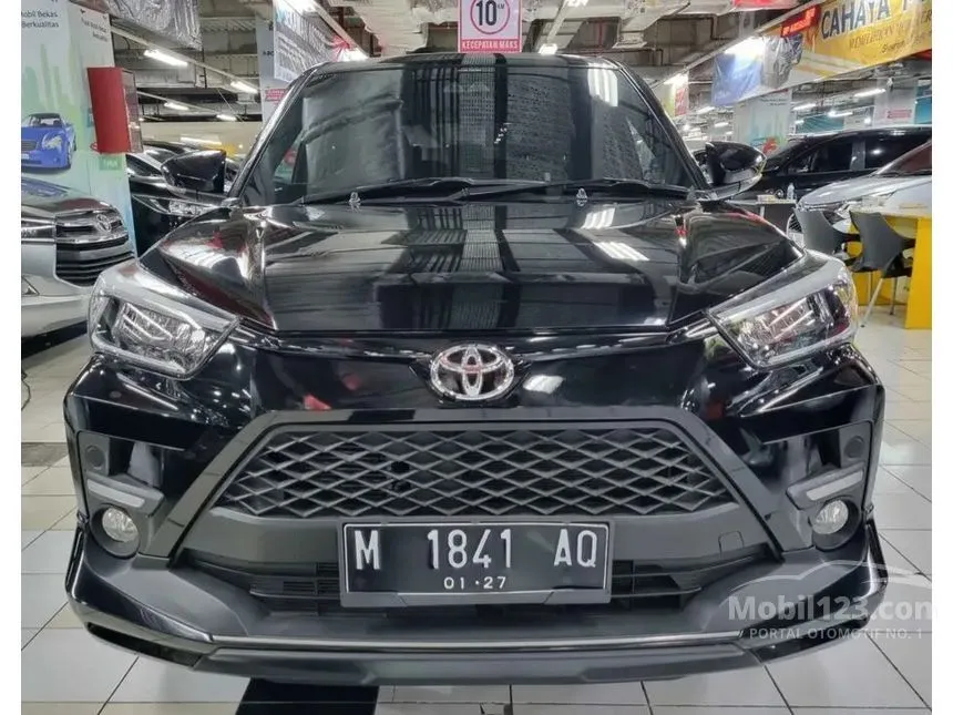 Jual Mobil Toyota Raize 2021 GR Sport TSS (2 Tone) 1.0 di Jawa Timur Automatic SUV Hitam Rp 225.000.000