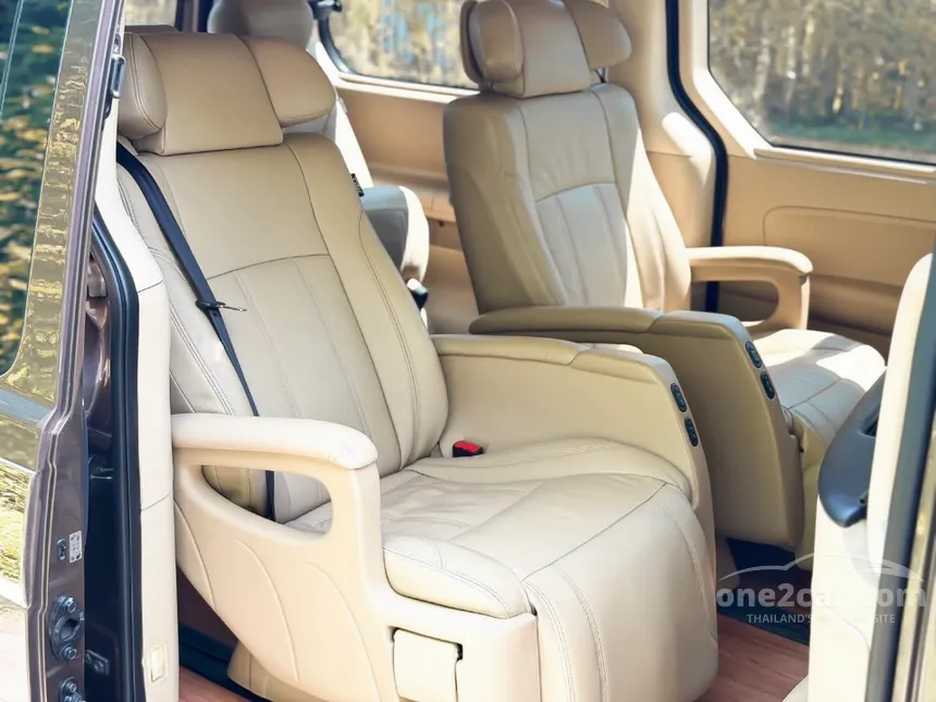 2015 Hyundai H-1 Deluxe Van