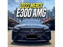 2022 Mercedes-Benz E300 2.0 AMG Line Sedan Black on Black Mercy E 300 Hitam