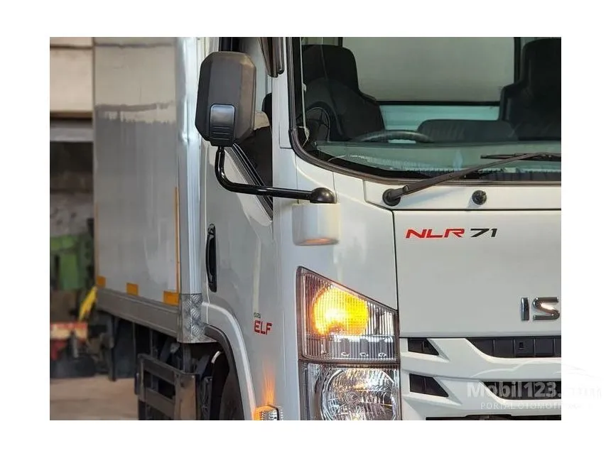 2020 Isuzu Elf NLR 71 Trucks