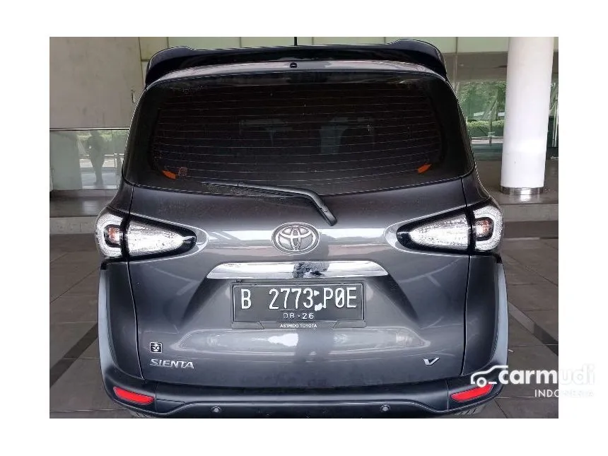 2021 Toyota Sienta V MPV