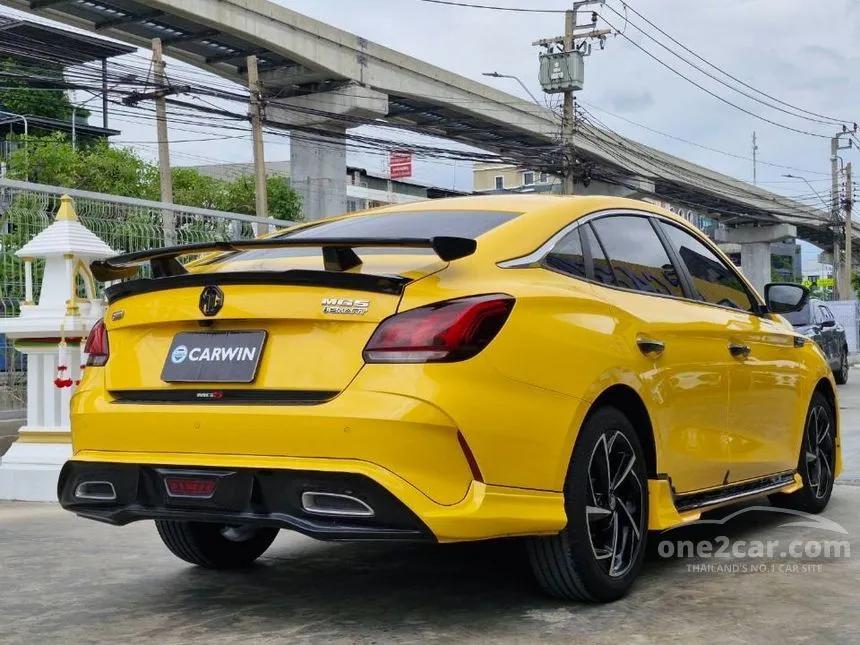 2022 MG MG5 X Sedan