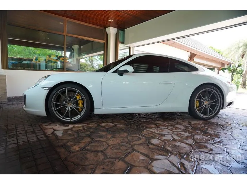 2018 Porsche 911 Carrera Coupe