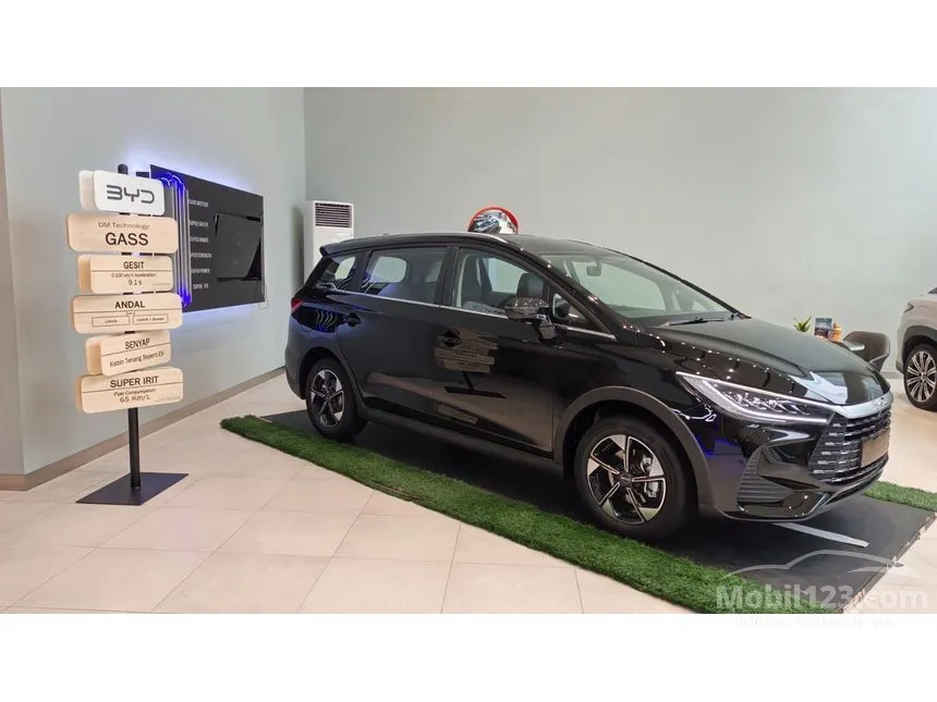 2026 BYD M6 Superior 7-seaters MPV