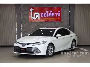 2019 Toyota CAMRY 2.5 Hybrid Sedan