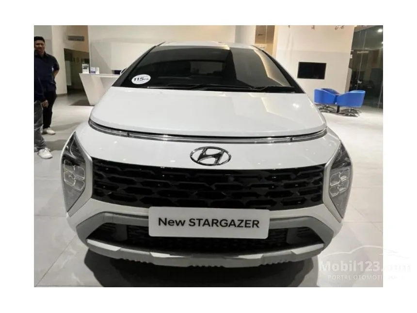 Jual Mobil Hyundai Stargazer 2024 Prime 1.5 di Jawa Barat Automatic Wagon Putih Rp 295.900.000