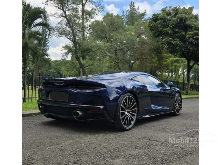 2020 McLaren GT Coupe