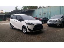 Toyota Sienta 1.5 E MT, 2017, kondisi seperti baru, km 17.200