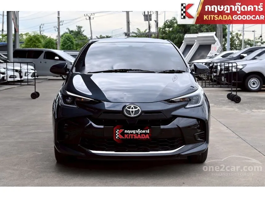 2023 Toyota YARIS Sport Hatchback