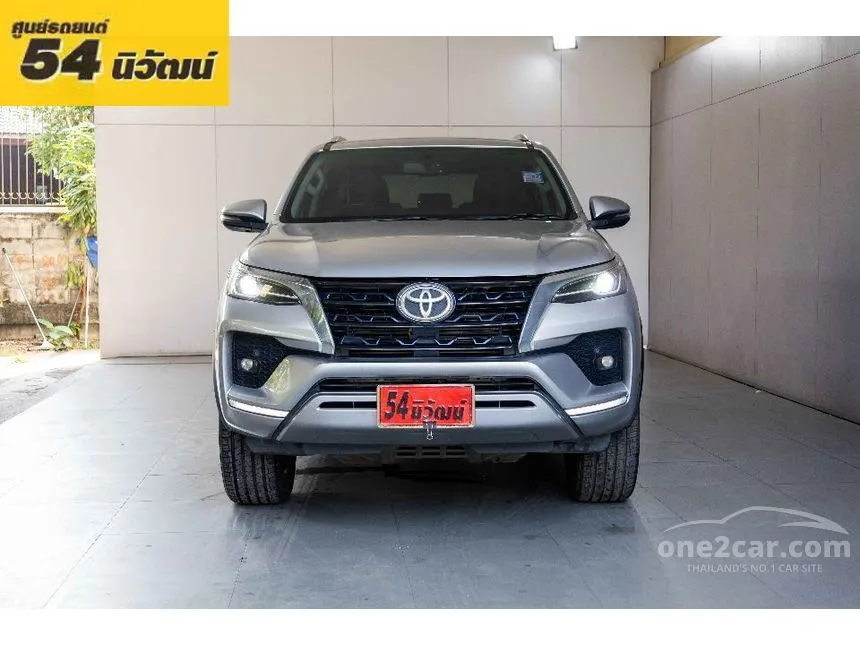 2020 Toyota FORTUNER V SUV