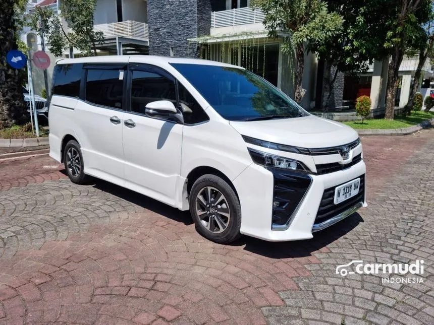 2020 Toyota Voxy Wagon