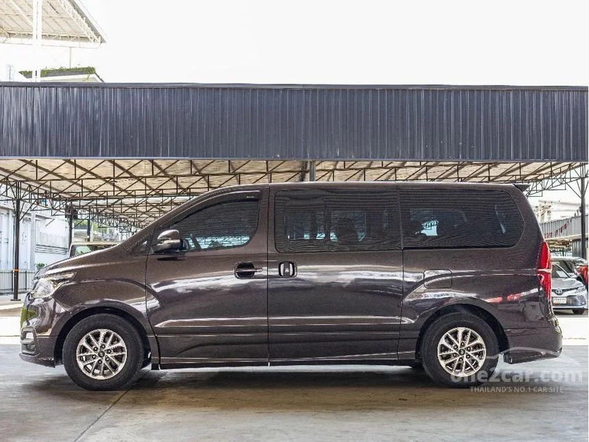2019 Hyundai H-1 Elite Van
