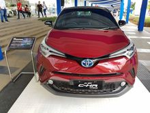 BIG SALE AWAL TAHUN 2020 Toyota C-HR 1.8 Base Spec Wagon