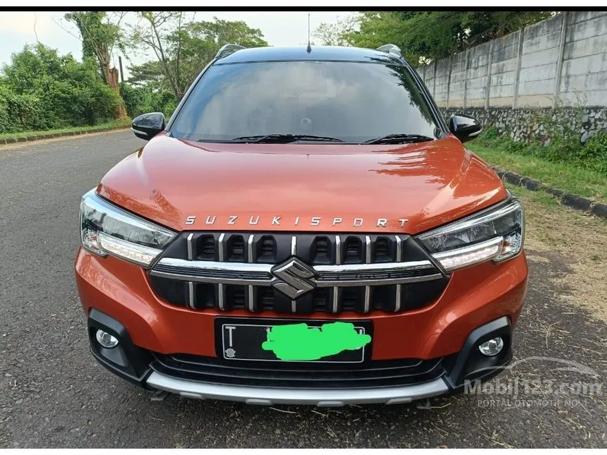 Jual Mobil Suzuki XL7 2020 ALPHA 1.5 di Jawa Barat Automatic Wagon Orange Rp 205.000.000