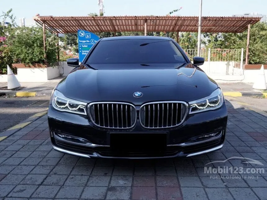 Jual Mobil BMW 740Li 2018 3.0 di DKI Jakarta Automatic Sedan Hitam Rp 815.000.000