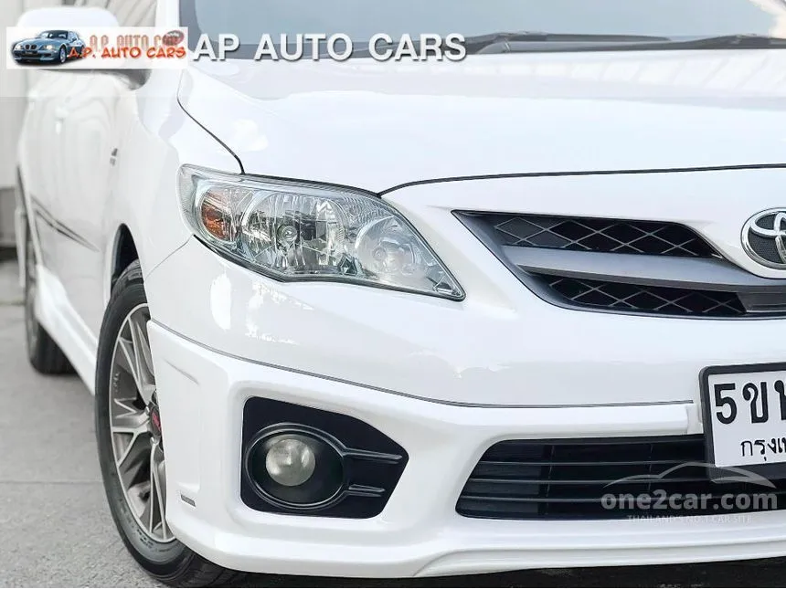 2013 Toyota Corolla Altis TRD Sportivo Sedan