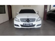 2013 Mercedes-Benz C200 1.8 CGI Avantgarde Sedan PUTIH FULL ORS TIDAK ADA BEKAS CAT ULANG KONDISI SIAP PAKAI DIJAMIN PUAS