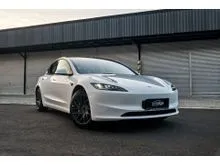 2024 Tesla Model 3 0.0 Standard Range Highland Sedan (BRAND NEW)