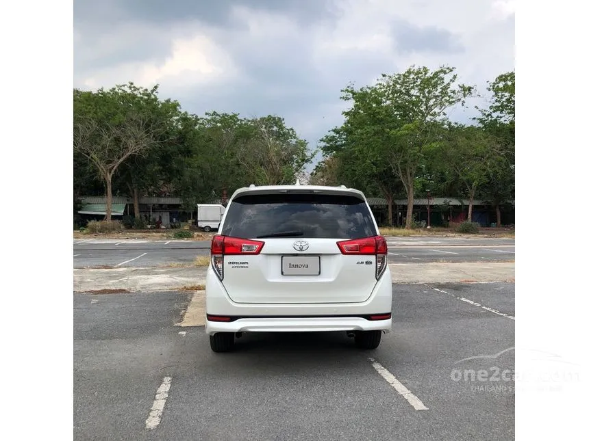 2019 Toyota INNOVA Crysta G Wagon