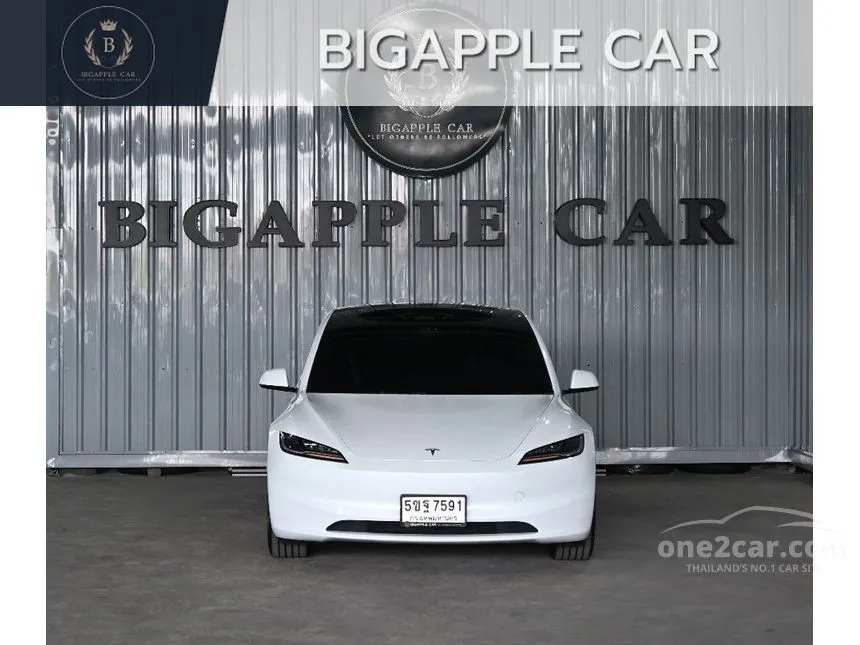 2024 TESLA Model 3 Sedan