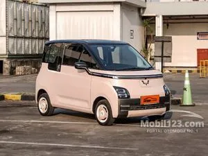 2023 Wuling Air EV Long Range Hatchback