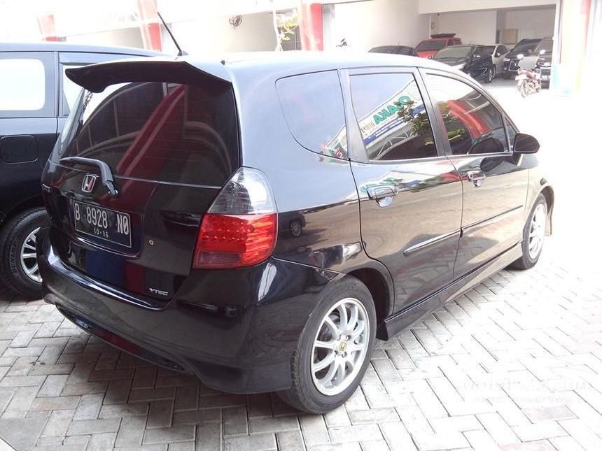 Jual Mobil  Honda  Jazz 2006 VTEC  1 5 di Banten Automatic 