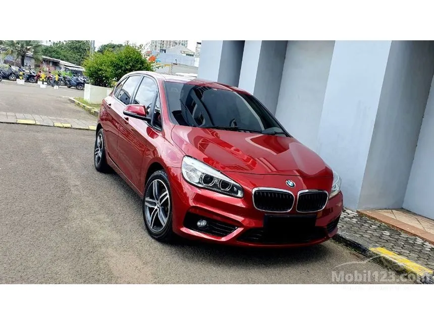 2015 BMW 218i Active Tourer Sport Hatchback