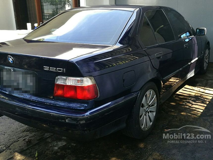 1996 BMW 320i E36 2.0  Sedan