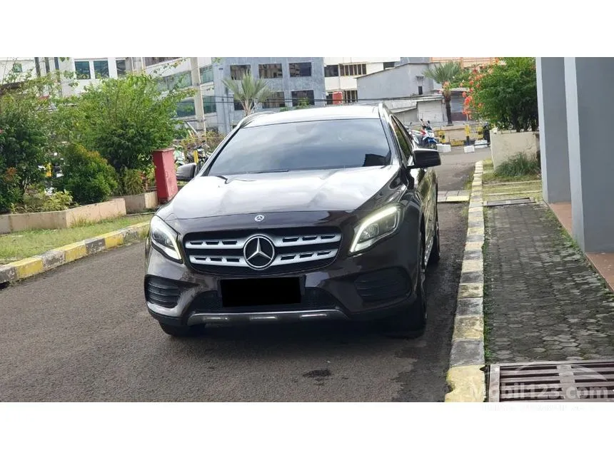 2018 Mercedes-Benz GLA200 AMG SUV