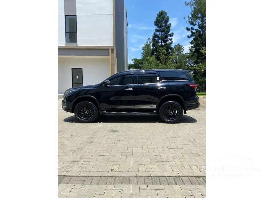 2023 Toyota Fortuner GR Sport 4X2 SUV