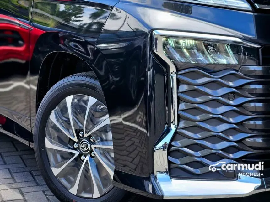 2025 Toyota Voxy (Premium Color) MPV