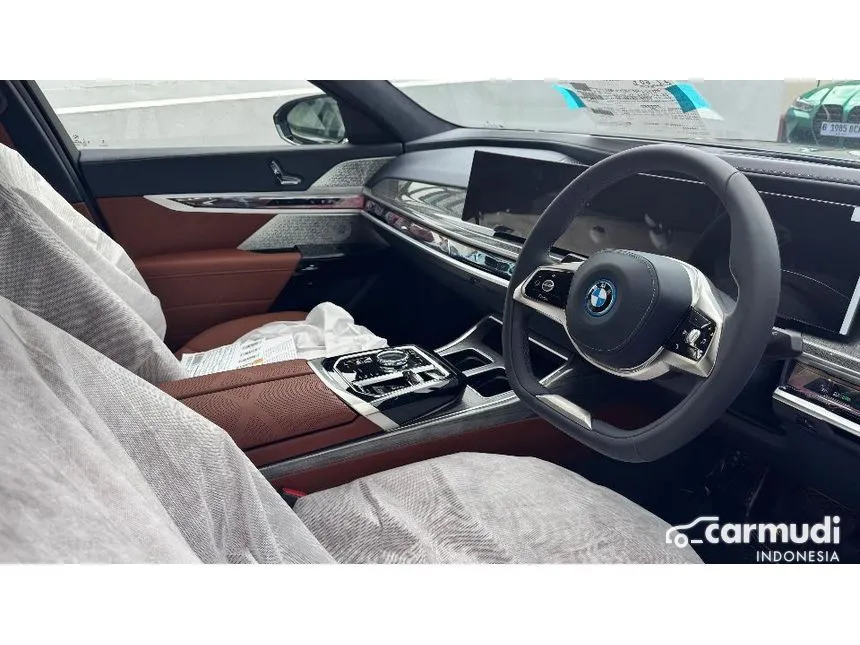 2024 BMW i7 xDrive60 Gran Lusso Sedan