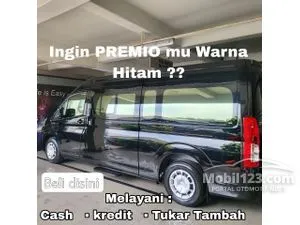 2025 Toyota Hiace 2.8 Premio Van