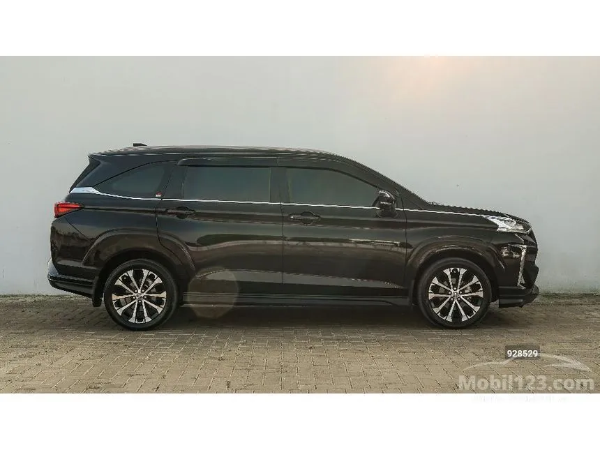 2022 Toyota Veloz Q TSS (Premium Color) MPV