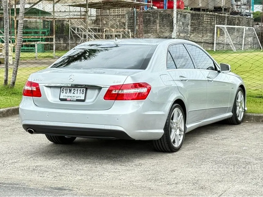 2011 Mercedes-Benz E250 AMG CDI BlueEFFICIENCY Sedan