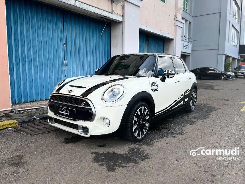 2015 MINI Cooper S 5 Door Hatchback