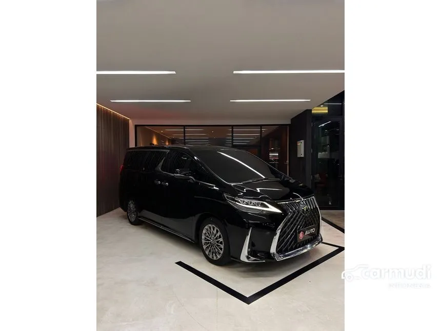 2023 Lexus LM 350 7 Seater MPV