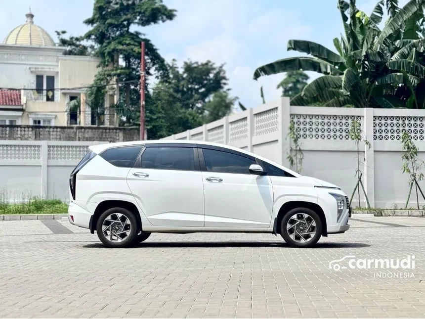 2023 Hyundai Stargazer Prime MPV