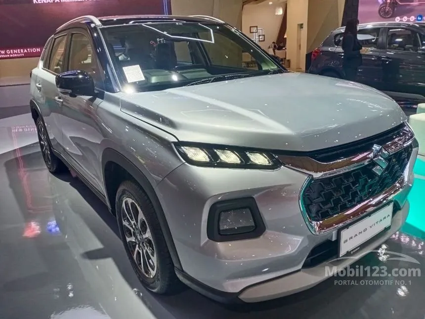 Jual Mobil Suzuki Grand Vitara 2024 GX (Two Tone) 1.5 di DKI Jakarta Automatic SUV Silver Rp 335.000.000