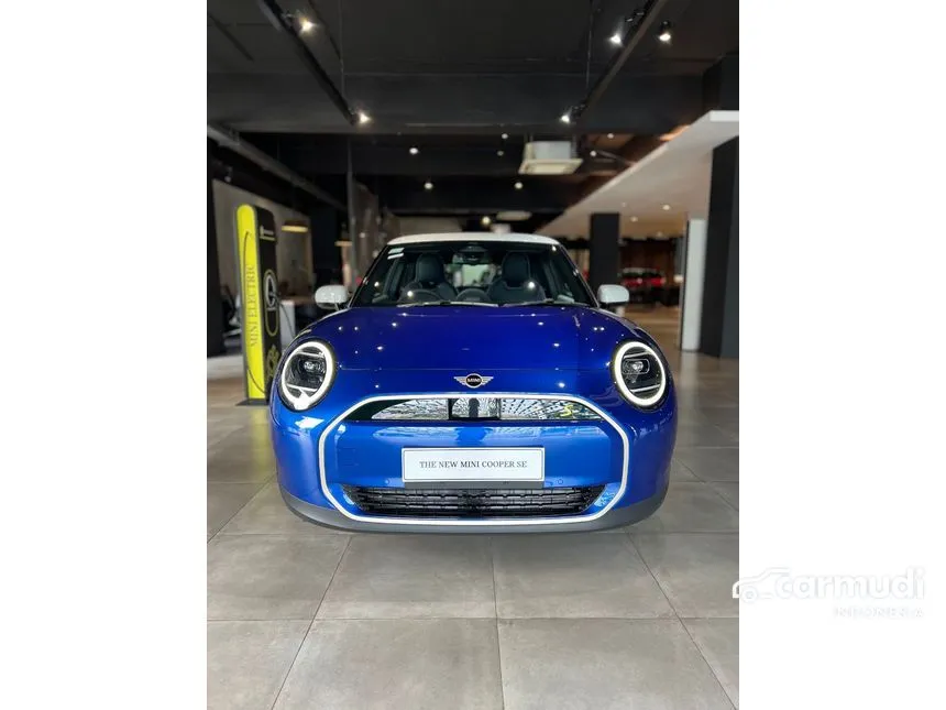 2024 MINI Cooper Cooper SE Hatchback