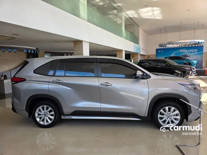 2025 Toyota Kijang Innova Zenix V HV Modellista (Premium Color) MPV