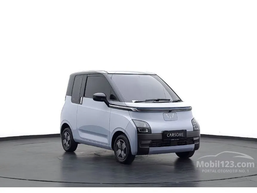 2022 Wuling Air EV Long Range + Charging Pile Hatchback