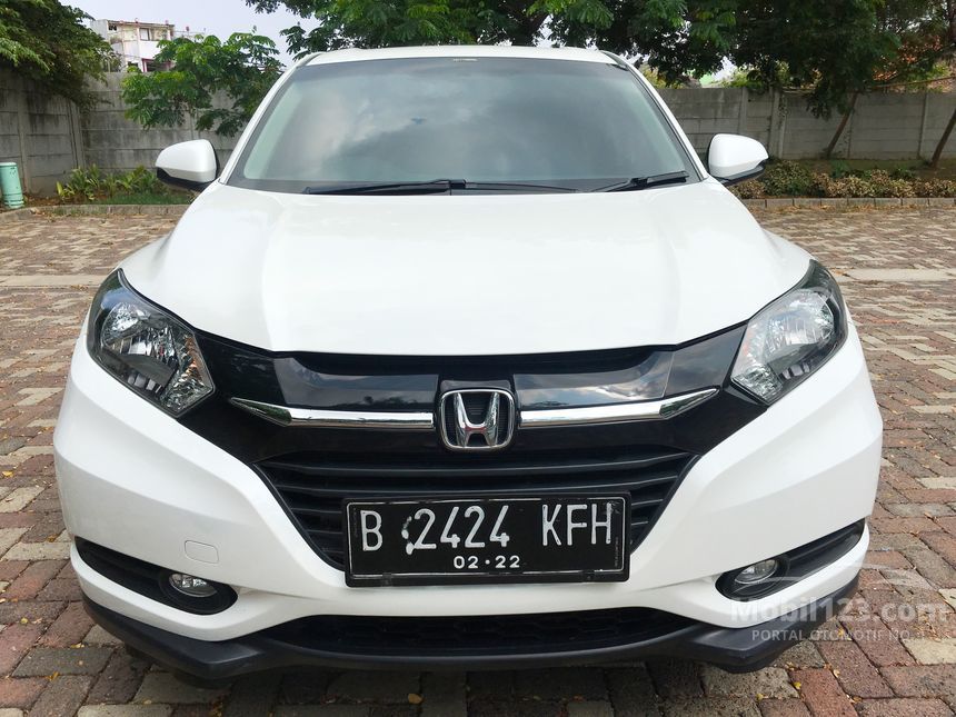 Jual Mobil  Honda  HR V 2021 E 1 5 di Jawa  Barat  Automatic 